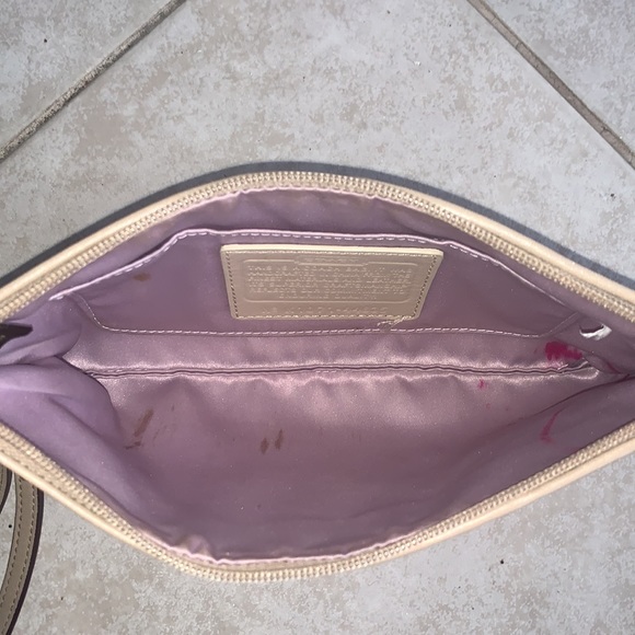 Jimmy Choo Nude Patent Leather Peep-toe Platform Sandal GWP🎁 - Picture 6 of 6